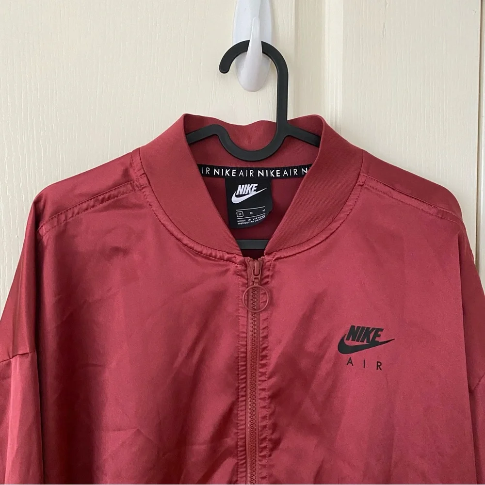 Nike Air Burgundy Satin Zip Up Cropped Loose Fit Track Bomber Jacket Size M - Picture 5 of 15